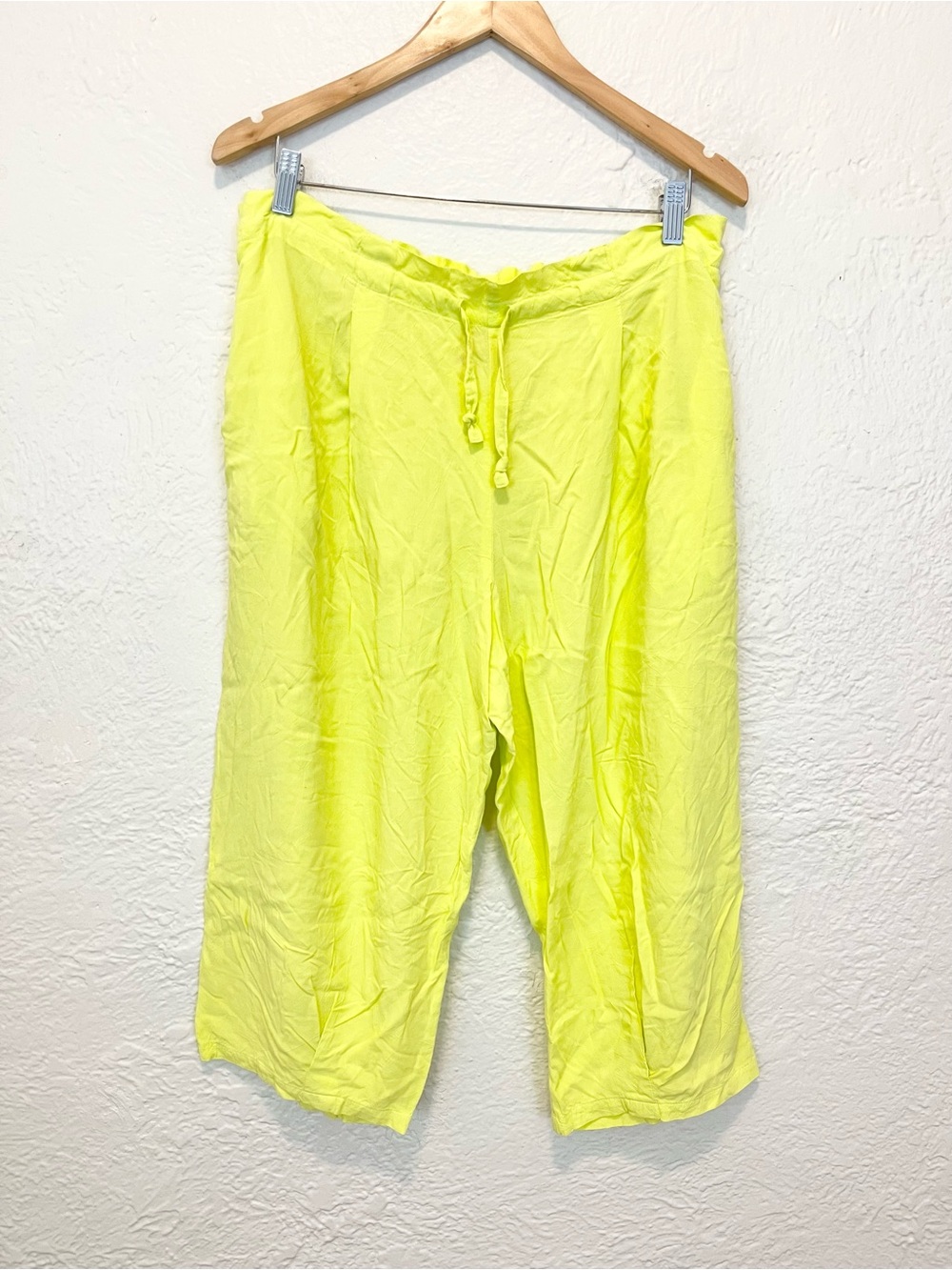 Vintage Jams World Cropped Pants Wide Leg Yellow Beach Lounge Drawstring Medium